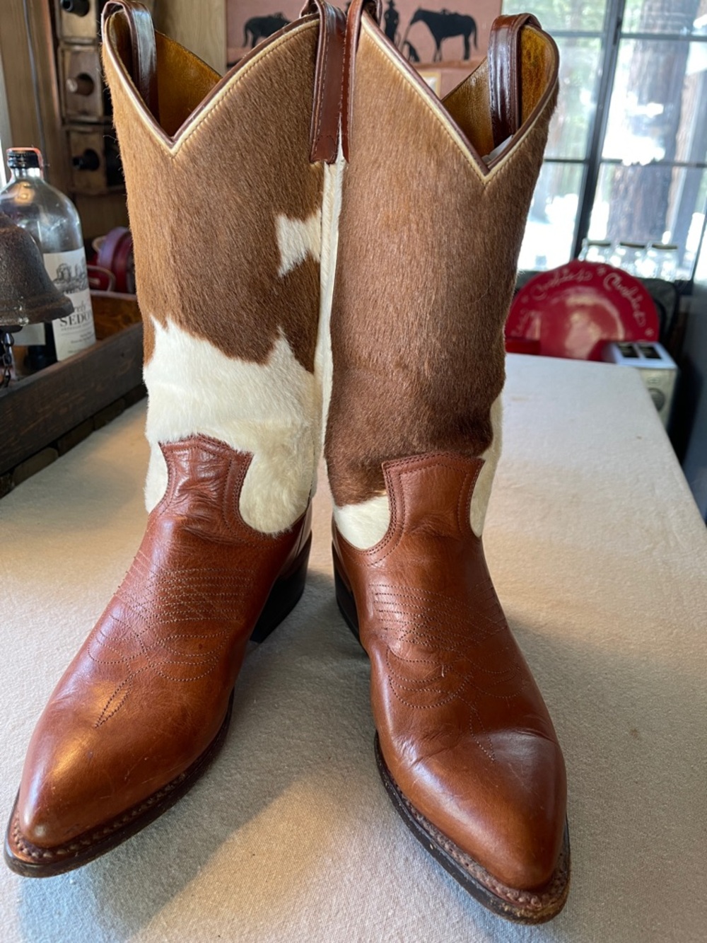 Frye cowhide western boots